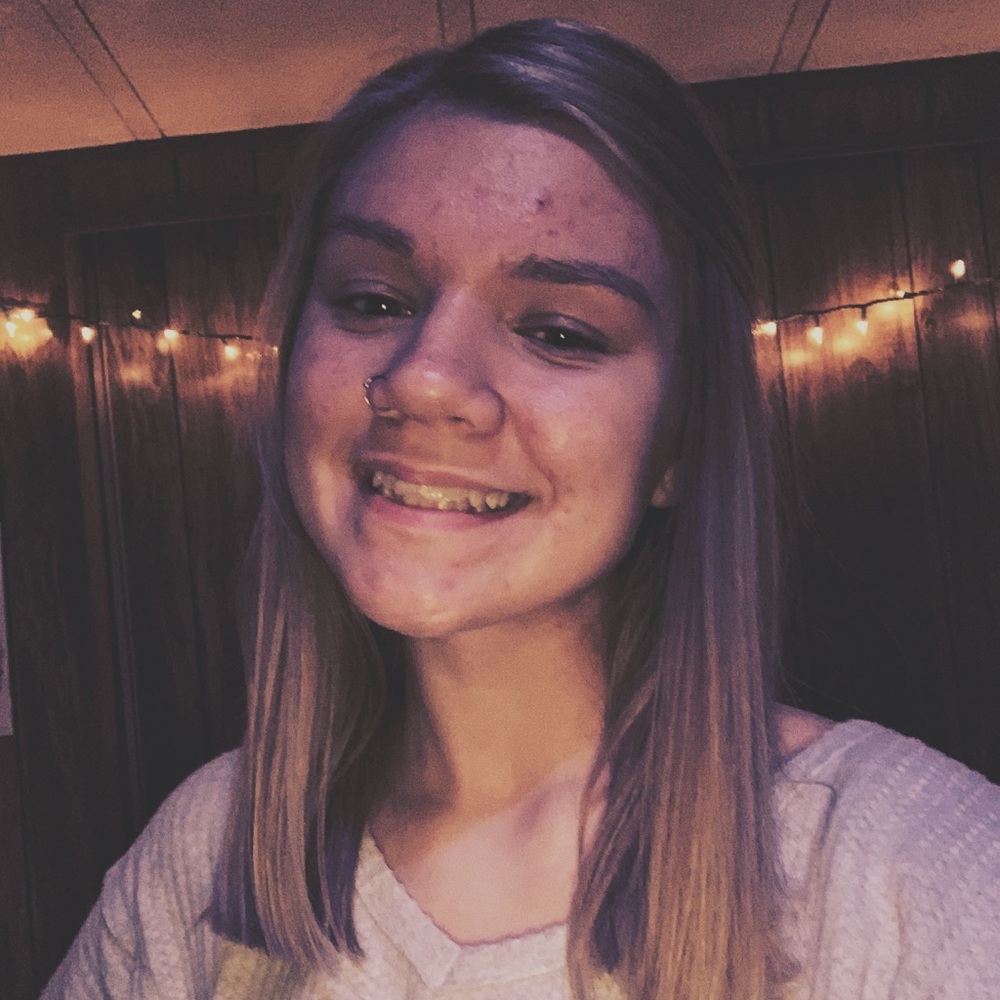 Meet your Posher, Emily